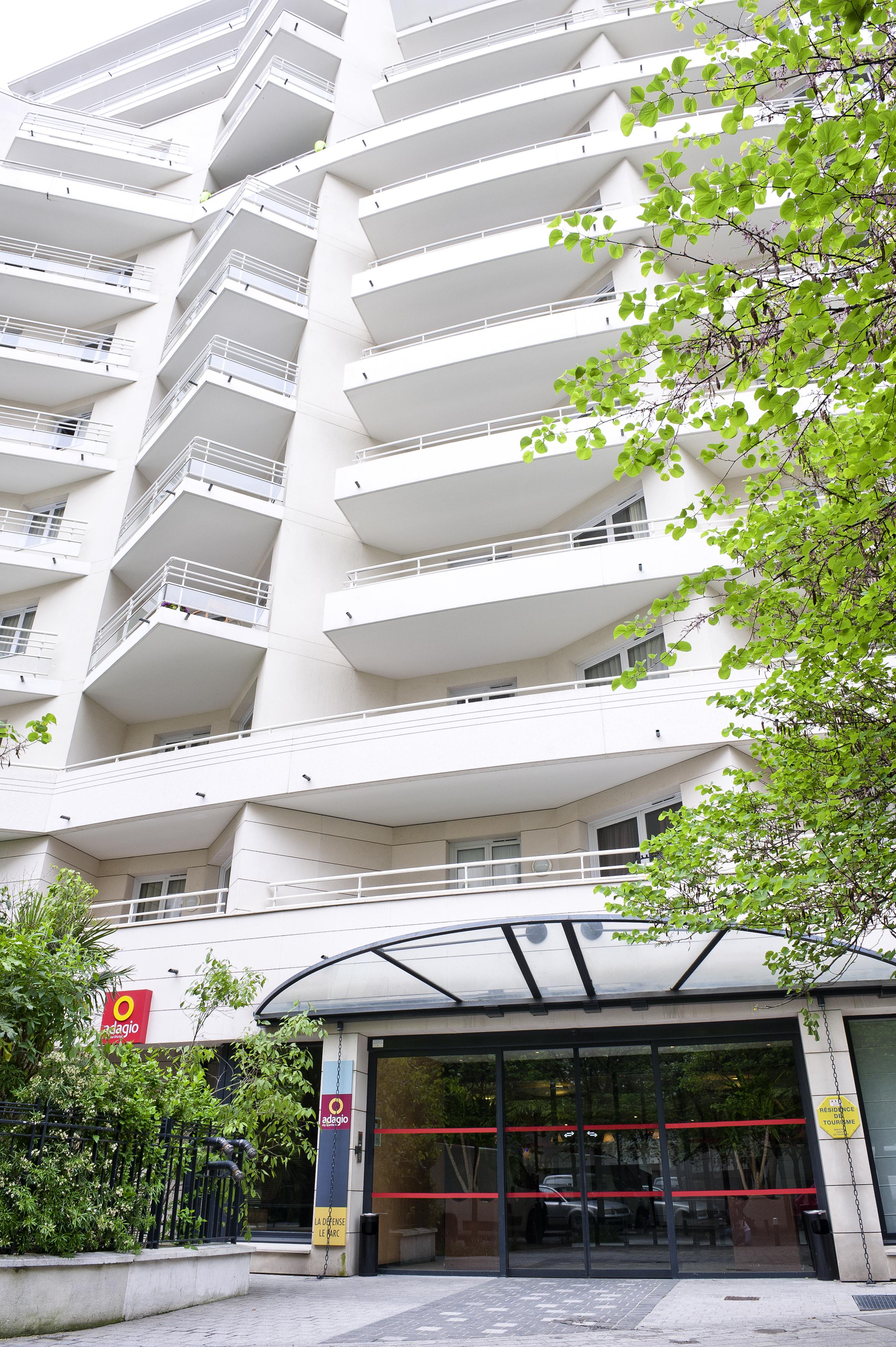 Aparthotel Adagio La Defense Le Parc Courbevoie Exterior foto