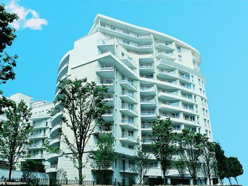 Aparthotel Adagio La Defense Le Parc Courbevoie Exterior foto